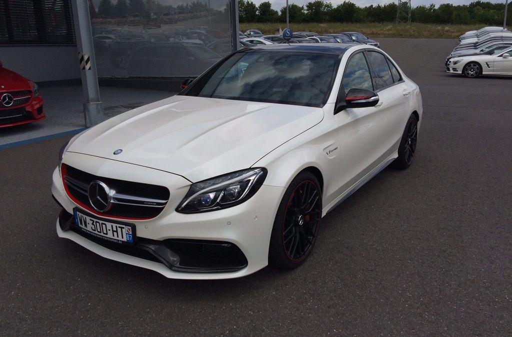 Mercedes C63 AMG S – 2015 – 2 715 km